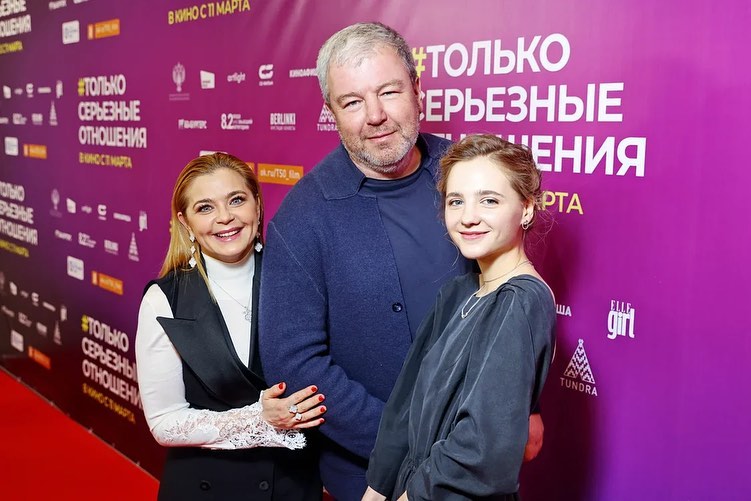 Стали известны даты премьерных показов фильма «Только серьезные отношения» и сериала «Угрюм-река». Эти произведения объединяет то, что часть сцен для них снимали в 33-м регионе.