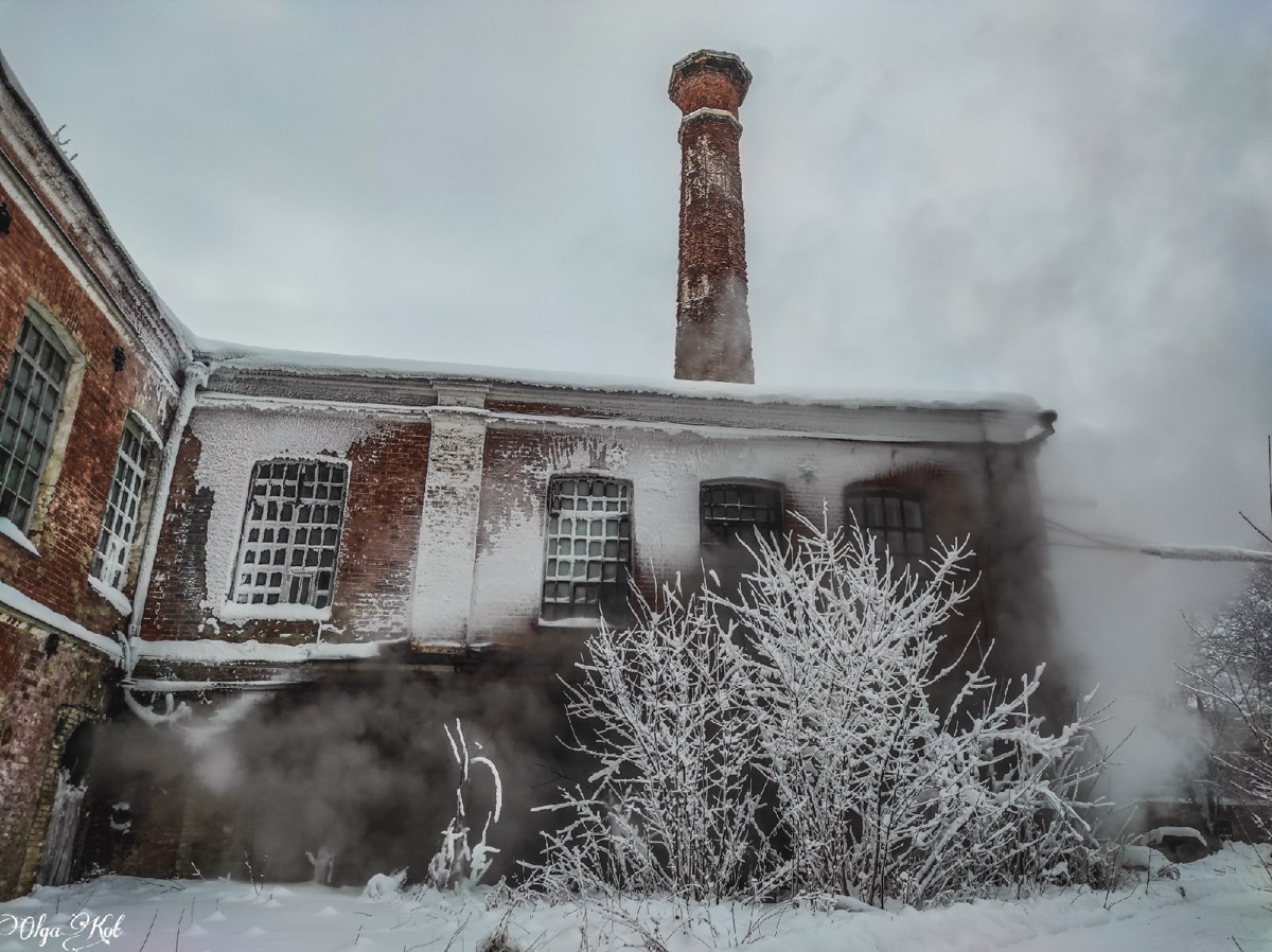 От эпохи фабрикантов до современной разрухи. Ковровской ткацкой фабрики им. Абельмана уже 200 лет. Ныне она заброшена. Тревел-блогер Ольга Кот поделилась ее фотографиями, а мы вспомнили о богатом прошлом постройки.