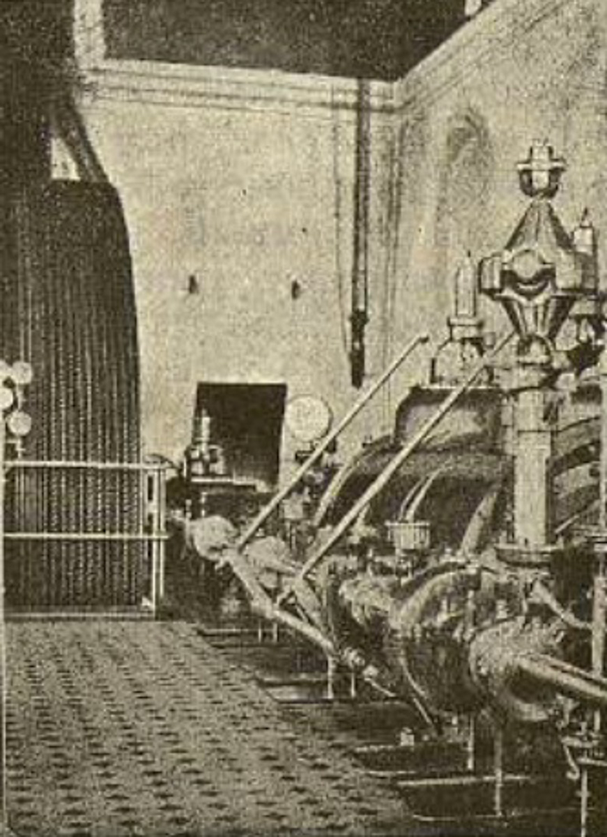 От эпохи фабрикантов до современной разрухи. Ковровской ткацкой фабрики им. Абельмана уже 200 лет. Ныне она заброшена. Тревел-блогер Ольга Кот поделилась ее фотографиями, а мы вспомнили о богатом прошлом постройки.