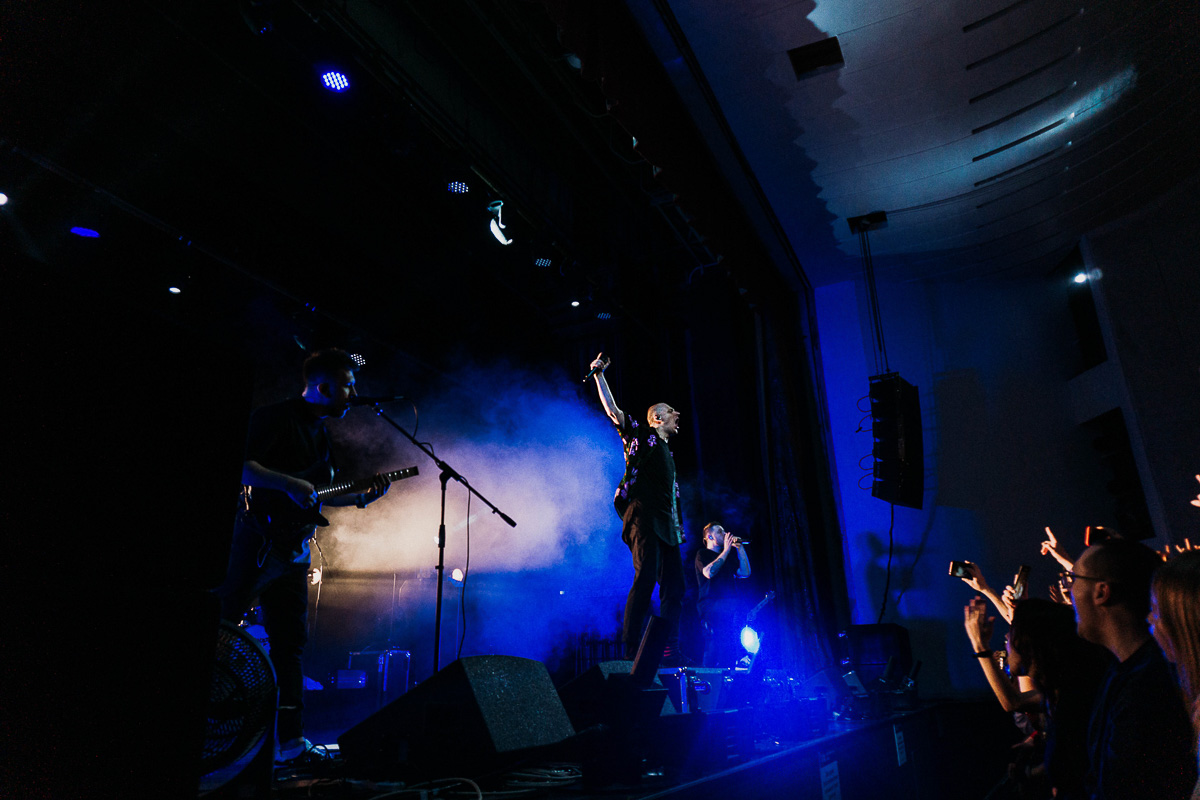 Гости из других городов и дикая pauzern crew. Рассказываем о неожиданностях первого концерта Anacondaz во Владимире