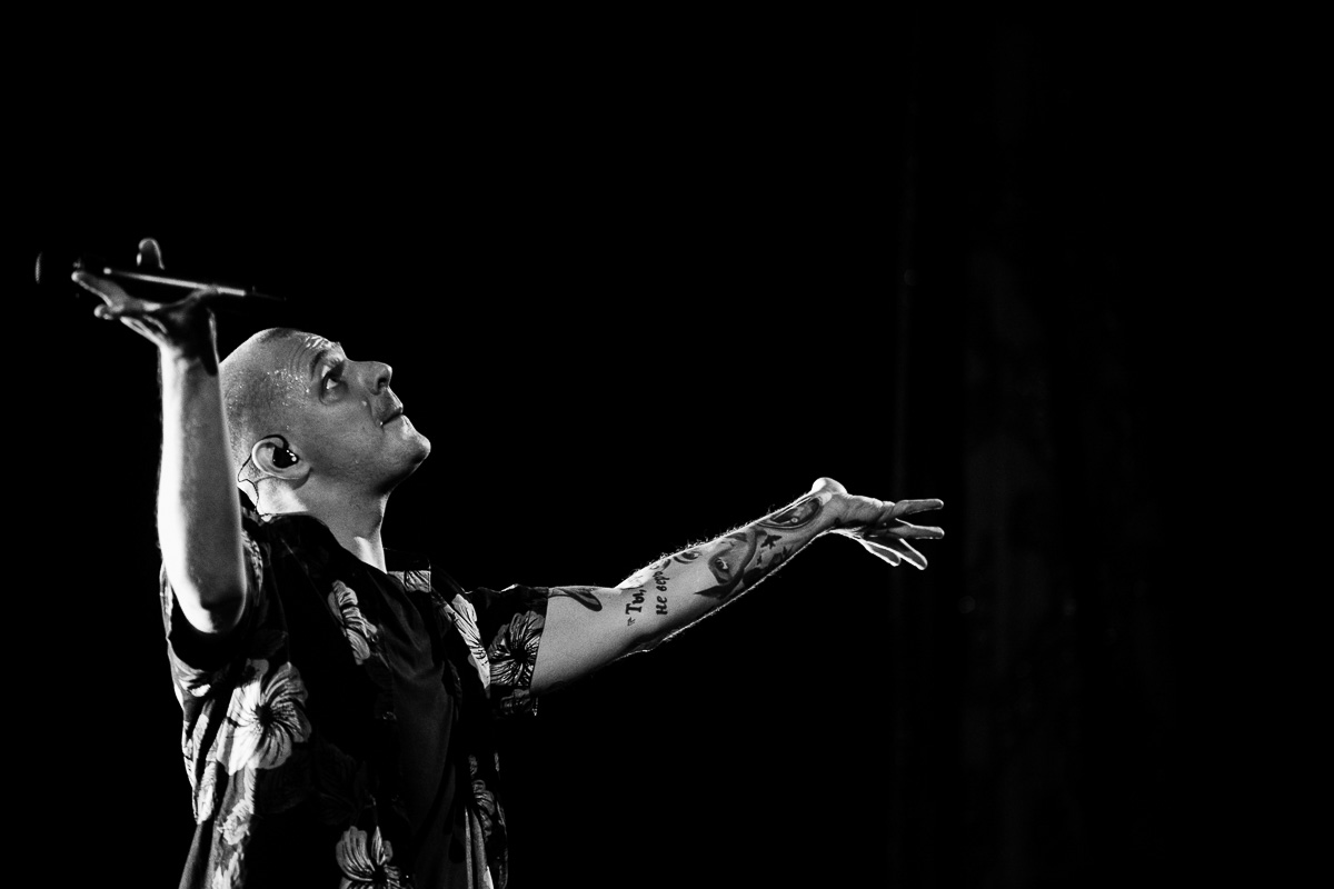 Гости из других городов и дикая pauzern crew. Рассказываем о неожиданностях первого концерта Anacondaz во Владимире