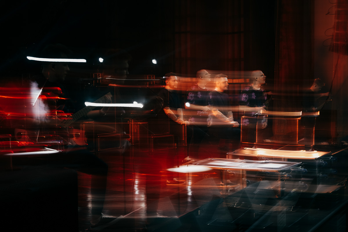 Гости из других городов и дикая pauzern crew. Рассказываем о неожиданностях первого концерта Anacondaz во Владимире