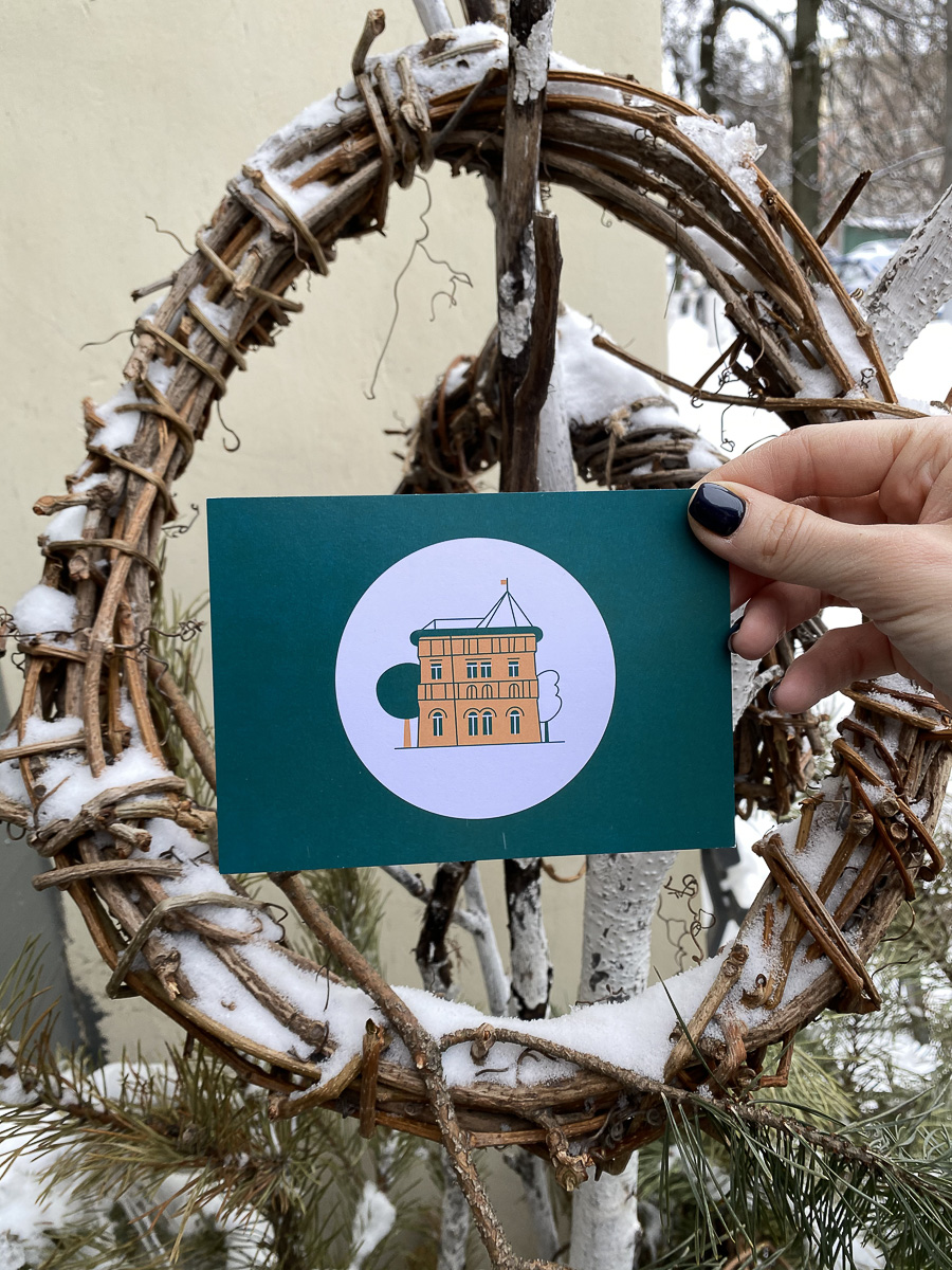 Ты с Северной? А если шоппер найду? Разбираемся в локальной идентификации горожан по мерчу, гуляем с нескучными стикерпаками и помогаем художникам в поисках локаций для граффити.