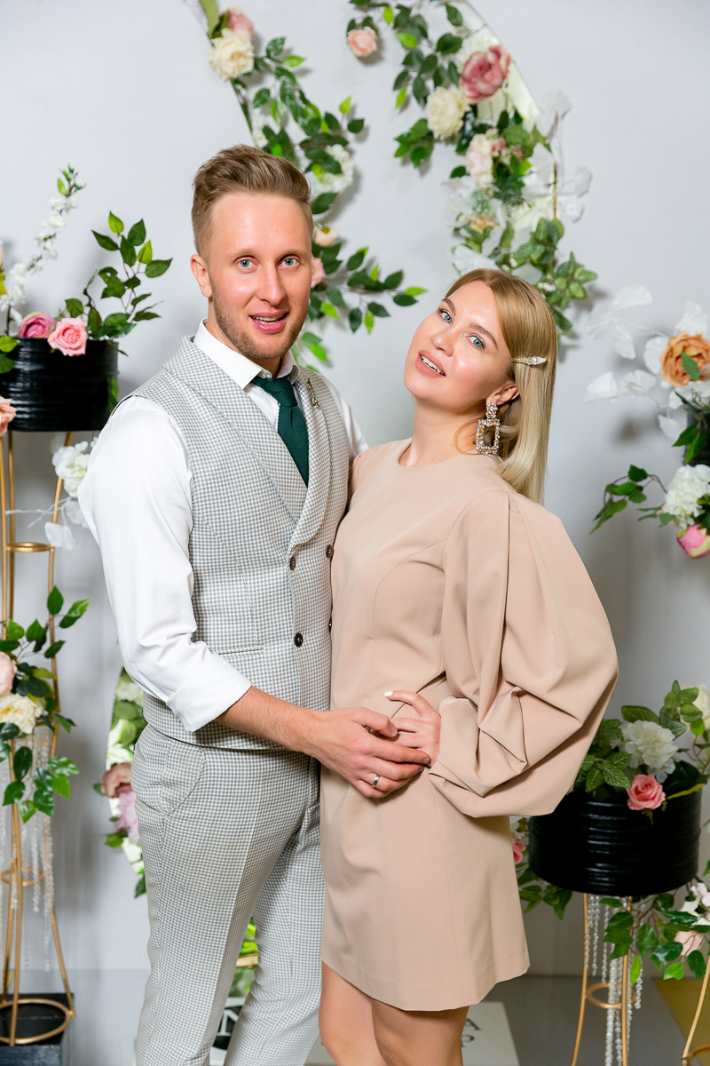 Смелые и трендовые платья, которые в скором времени украсят невест города Владимира. Детально разбираем новшества сезона-2021 и выбираем самый эффектный образ «Завтрака с невестой»!