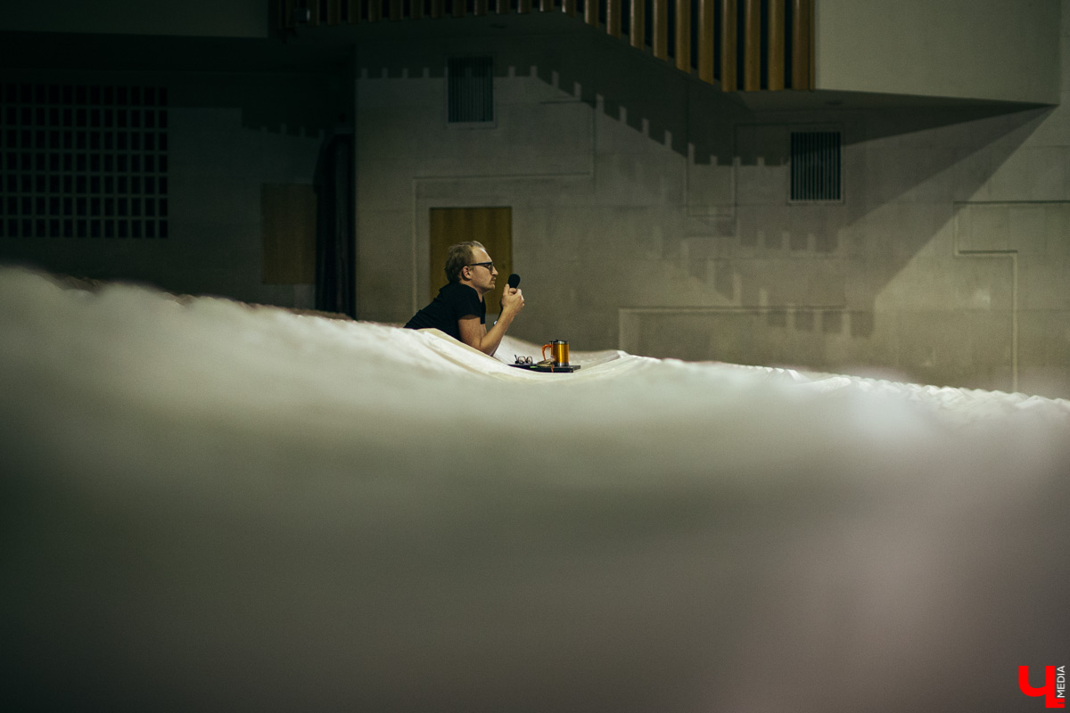 Самый молодой титулованный режиссер драмтеатра Владимир Кузнецов о том, чего ждать зрителям от местной сцены, и появлении вербатима во Владимире.