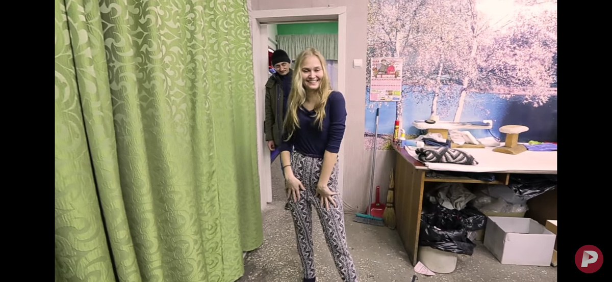 Муромская «Поля из деревки» и гений фотографии русской глубинки Дмитрий Марков снова вместе! Конечно, в новом проекте «Анти-тревел» популярного ютуб-канала «Редакция». На сей раз в Урюпинске.