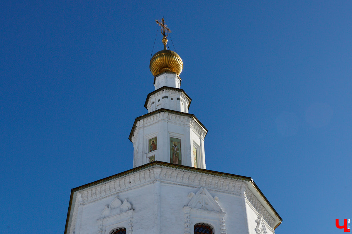 Окрест бывшей Грабиловки: прибрежные заросли бывших огородов, коммуна кришнаитов в доме Мочалиной и закопанный клад. Какие еще тайны помнит Николо-Галейская улица?
