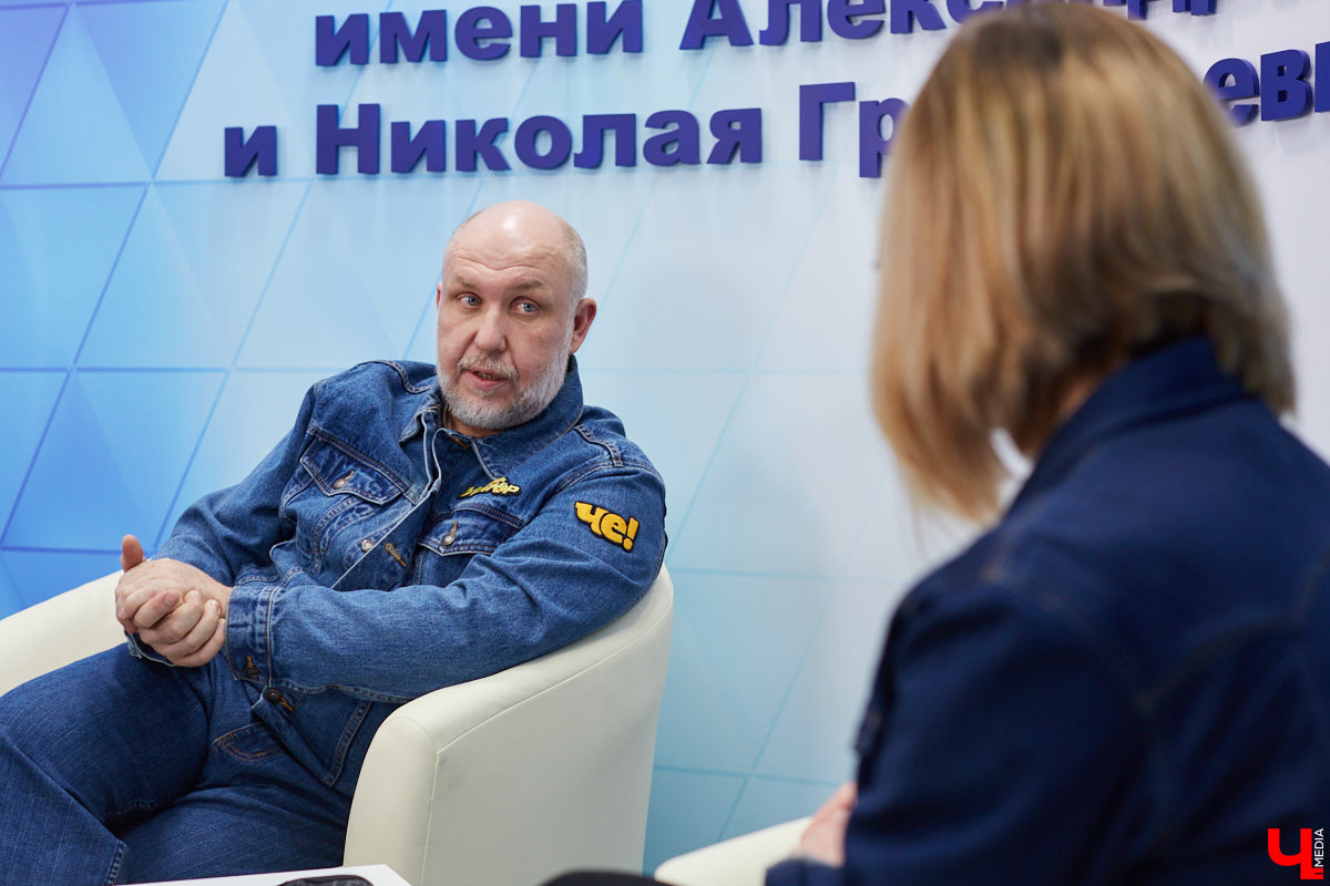 Ведущий проекта «Утилизаторы» Юрий Сидоренко с 23 по 24 марта гостит во Владимире. Зачем знаменитый автомеханик приехал в наш город и как здесь проводит время? Обо всем его расспросили.