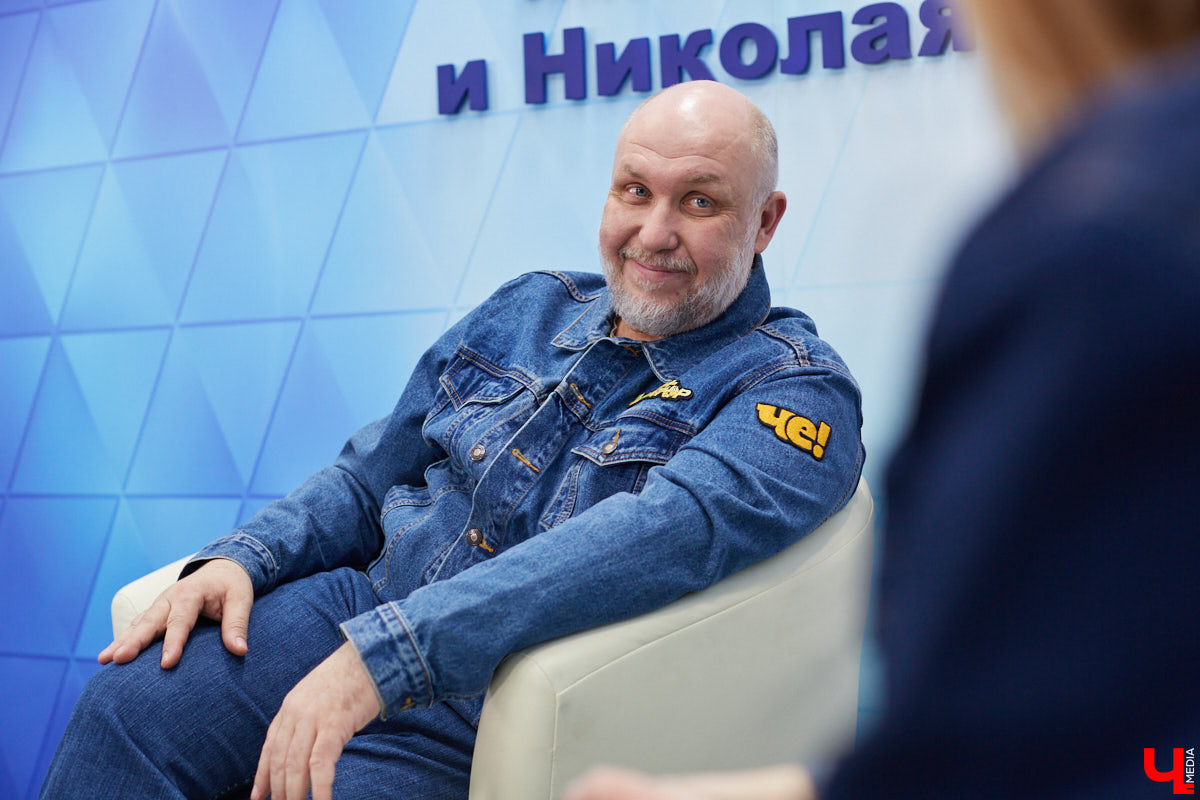 Ведущий проекта «Утилизаторы» Юрий Сидоренко с 23 по 24 марта гостит во Владимире. Зачем знаменитый автомеханик приехал в наш город и как здесь проводит время? Обо всем его расспросили.
