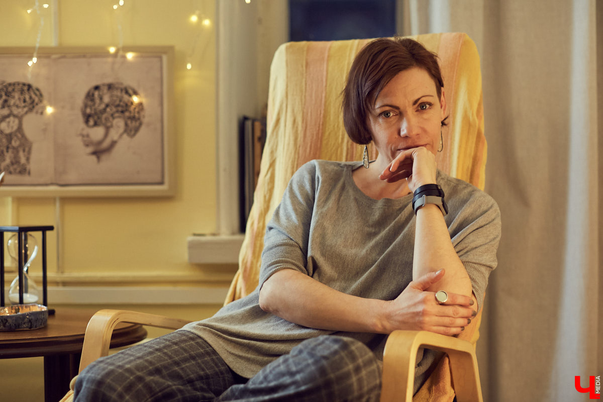 Вместе с гештальт-терапевтом попытались разобраться, в чем состоит суть адекватного феминизма, а где — явные «перегибы».