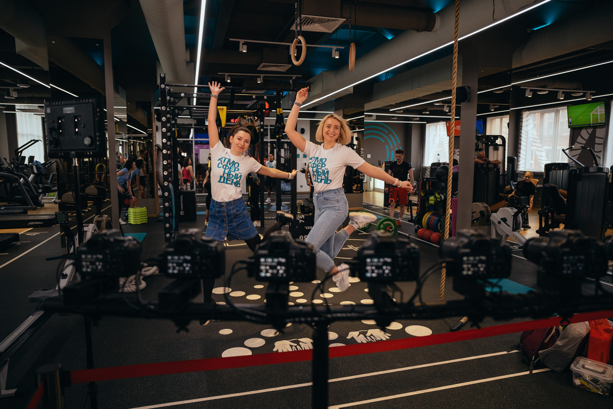 На днях во Владимире прошел «Атмосферный день», посвященный долголетию. Его эксперты рассказали участникам о силе биохакинга, превентивной медицины, правильного питания и даже дыхания во время тренировок.