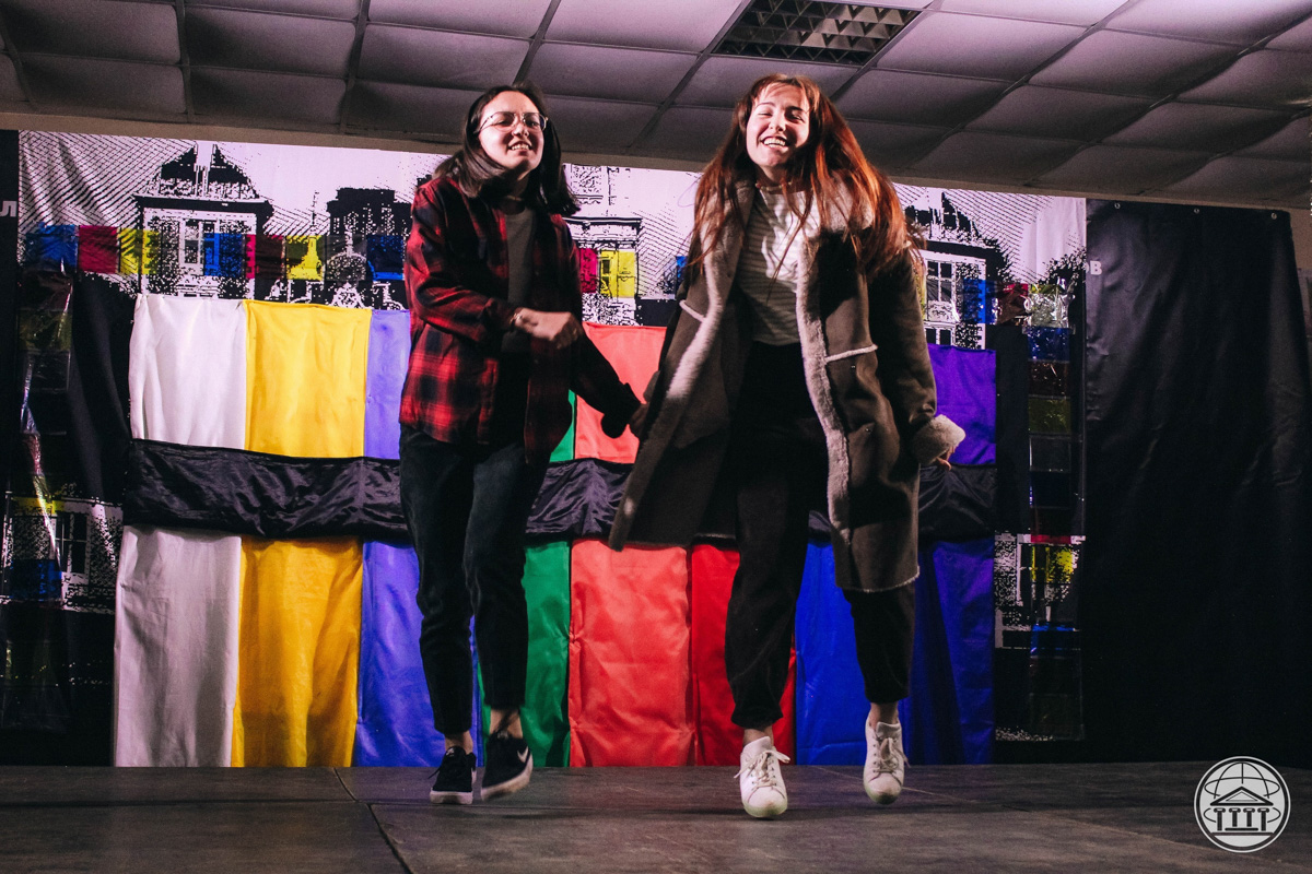 Зачем педагогическому отряду подкаст? И что дает юным владимирцам путевку в жизнь и возможность сниматься в кино с Анной Семенович?