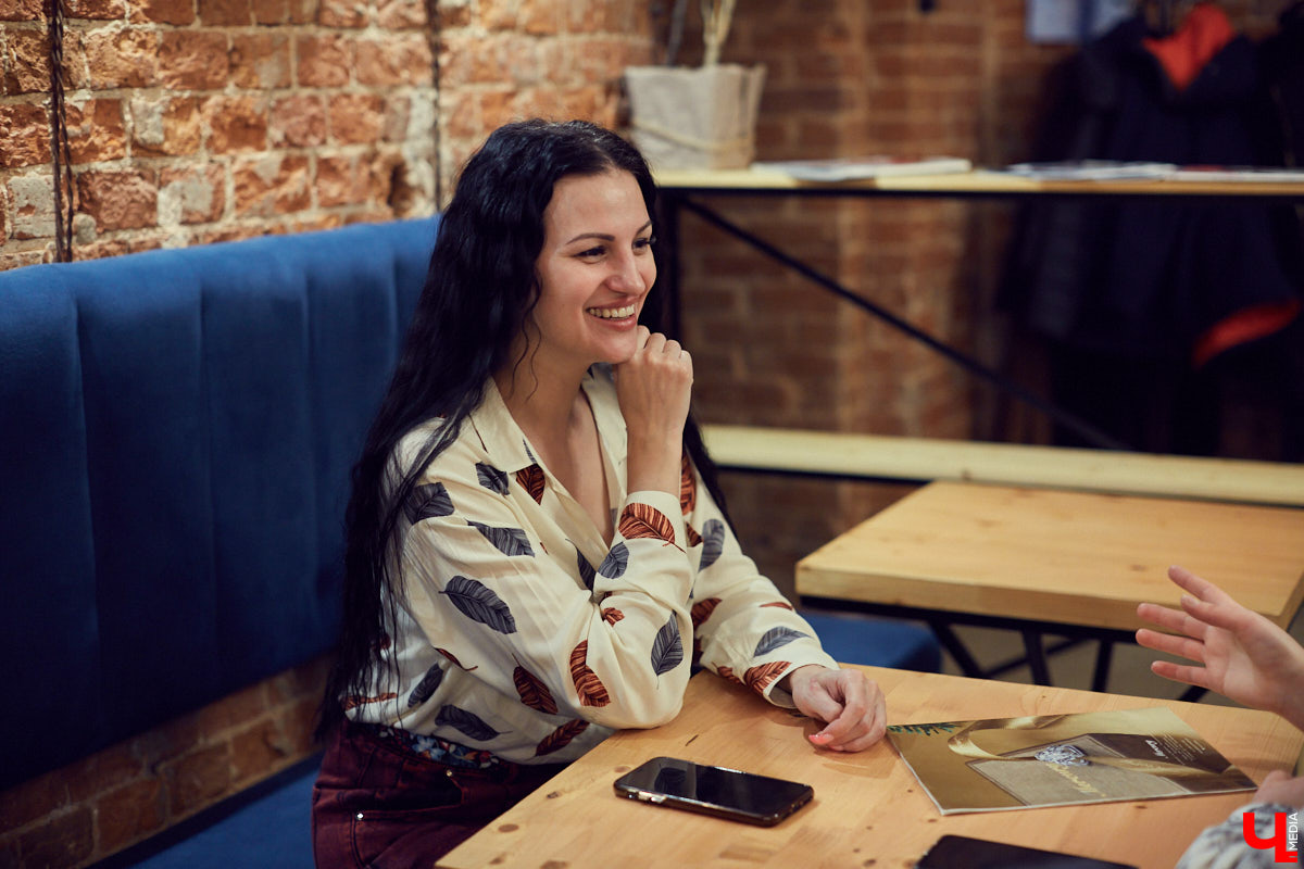 «Лечь под нож» — звучит страшно! А каково отправиться на пластическую операцию? Об этом рассказали владимирцы, которые решились на кардинальные перемены в своей жизни.