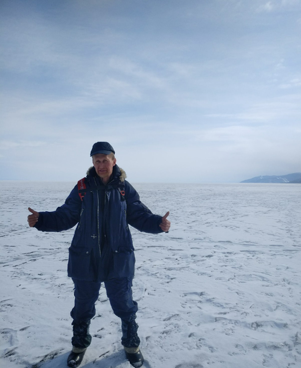 Смастерить коньки и исполнить давнюю мечту. Виталий Кепин рассказывает истории о сложном Байкале, по которому проехал 250 километров.