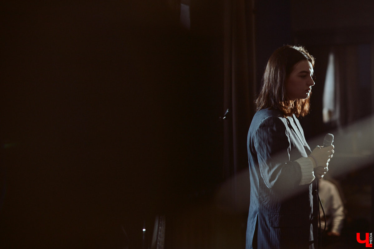 Знакомимся с молодыми владимирскими музыкантами, которые создают школьный поп-панк и называют себя «шляпой».