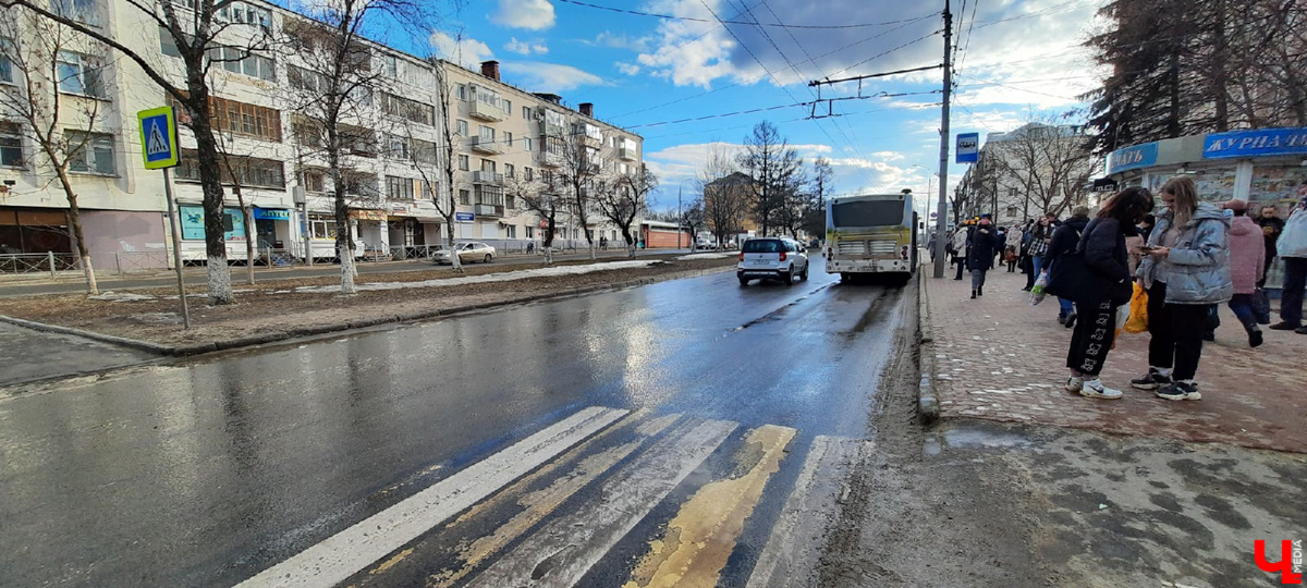 Дороги чинят ежегодно. А «приживается» ли асфальт? Оценили улицы, которые обновляли в 2020-м.