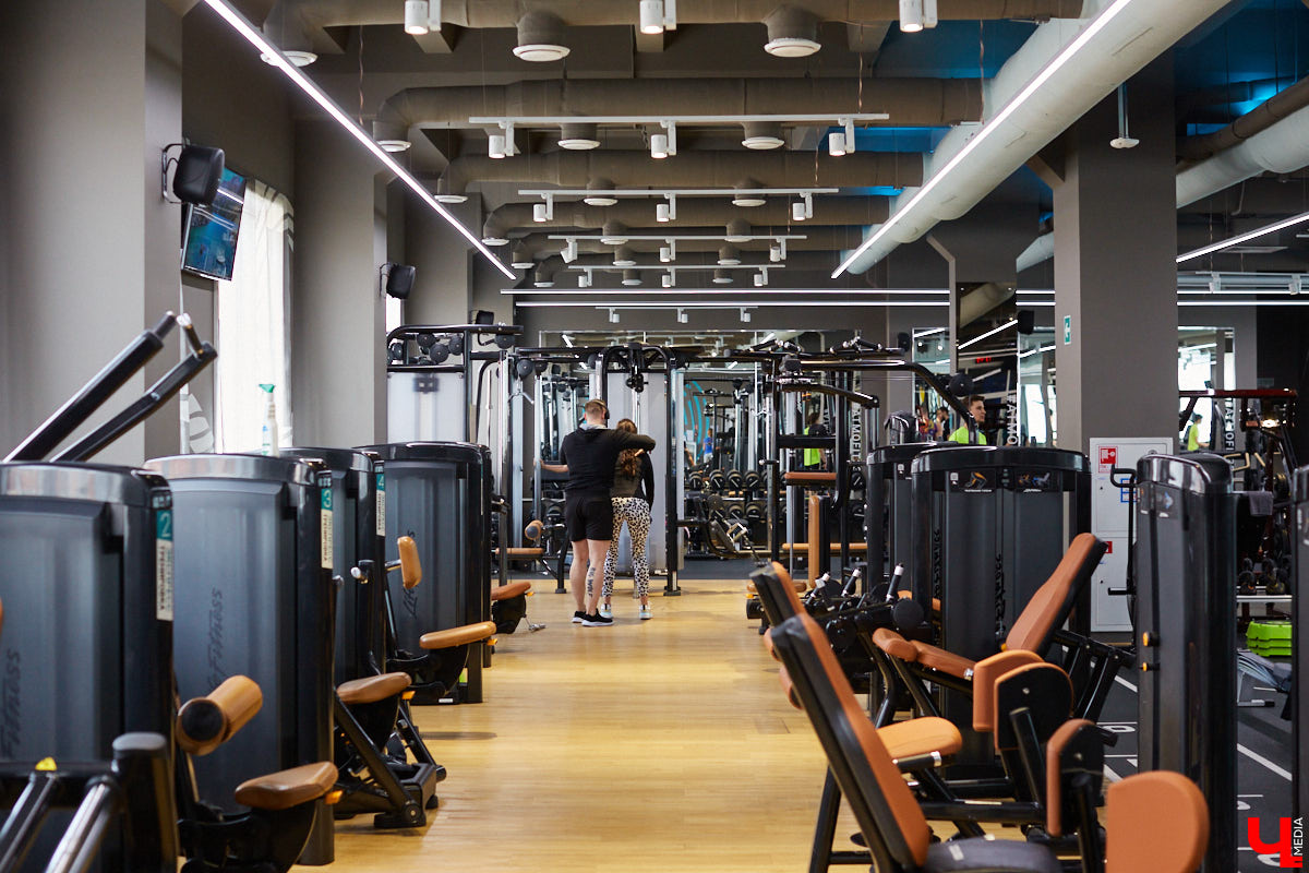 В фитнес-клубе «Атмосфера» ввели систему кэшбэка за занятия спортом. Как тренироваться и получать «скиллз», а потом конвертировать их в денежные скидки, рассказали в команде управления проектом.