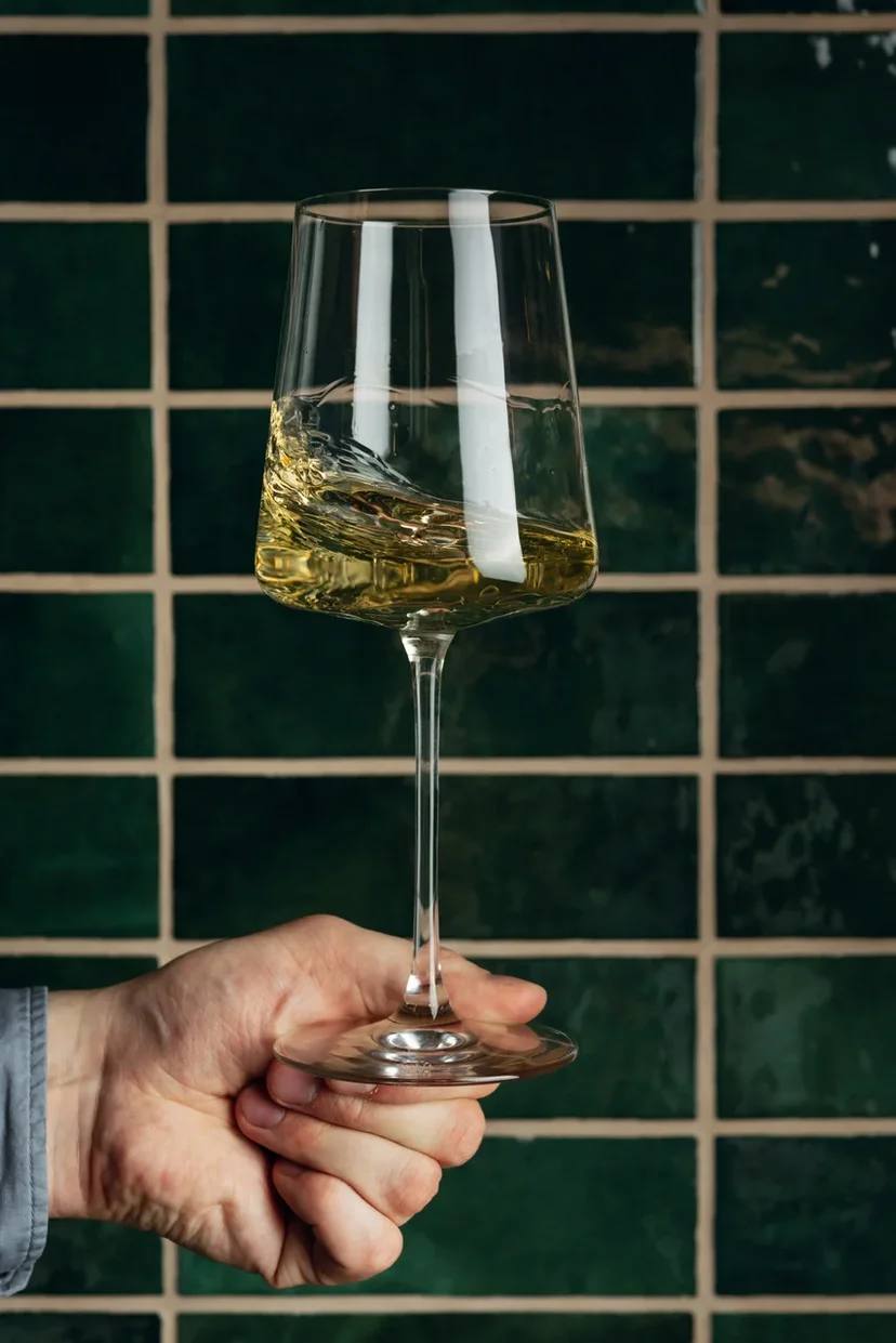 Наблюдать за тем, как меняется город, для нас особое удовольствие. Вчера в старинном купеческом особняке в самом центре Владимира, на Девической, открылось новое гастробистро