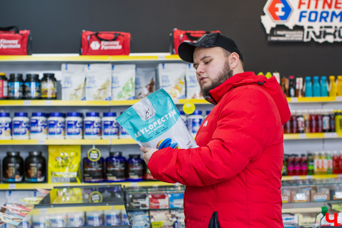 Магазин спортивного питания «NRG» решил провести на новом работнике необычный эксперимент. Андрея отдали в руки тренеров и нутрициологов, провели необходимые исследования, после чего сказали: «Худей!» и запустили реалити-шоу на Youtube