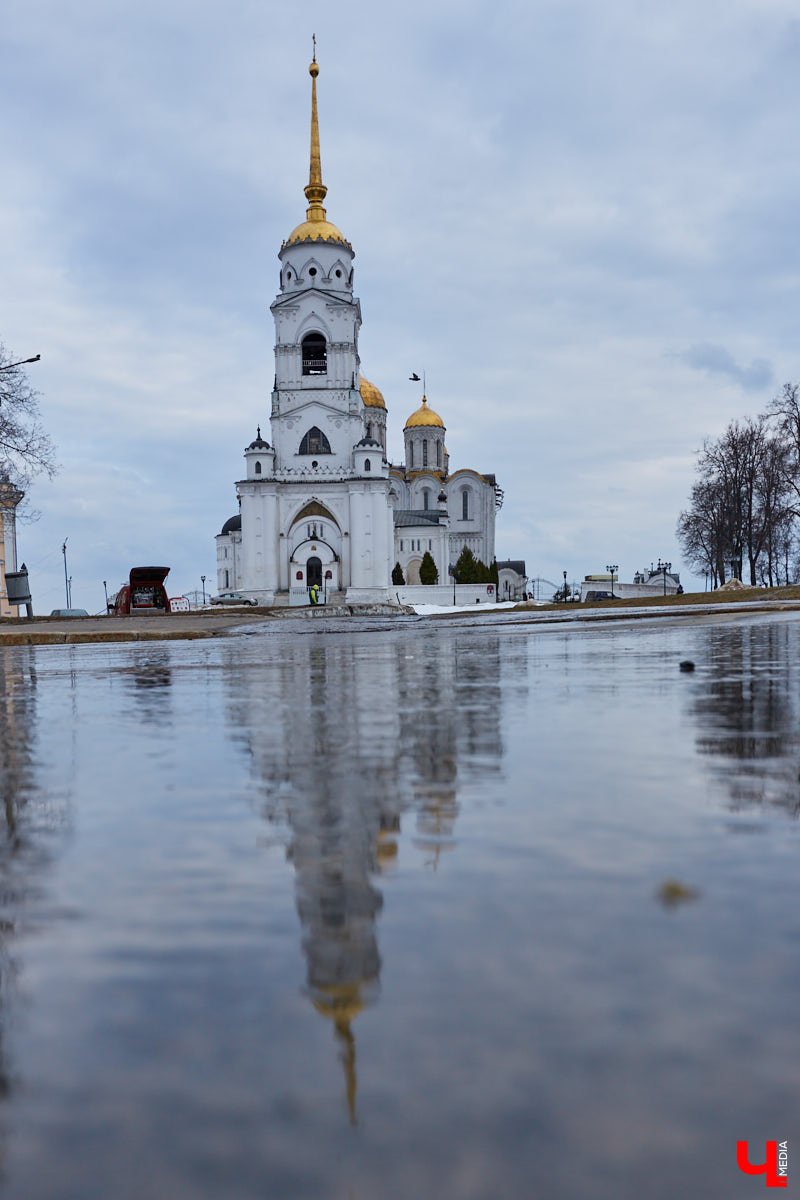 Немногочисленная, но такая яркая эклектика в архитектуре Владимира: топ-3 главных образца 19-го века и их отличительные особенности озвучила член Союза архитекторов России Людмила Басманова.