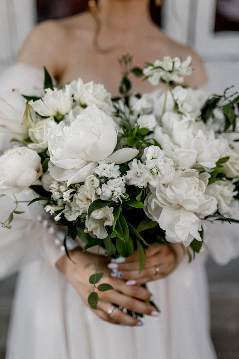 Стиль всегда кроется в мелочах. Свадьбы – не исключение, именно детали определяют, насколько продумано и гармонично ваше мероприятие. Вот почему им нужно уделить особое внимание.