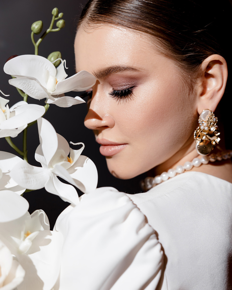 Стиль всегда кроется в мелочах. Свадьбы – не исключение, именно детали определяют, насколько продумано и гармонично ваше мероприятие. Вот почему им нужно уделить особое внимание.