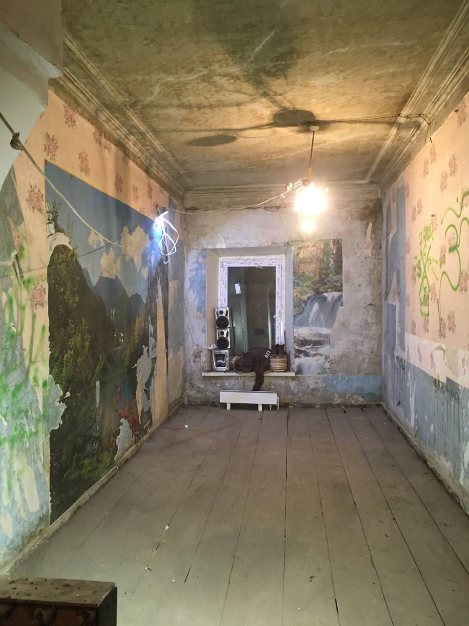 Владимирский мастер на все руки Сергей Кипер осуществил свою мечту: теперь он живет в самом центре города в лофт-квартире. Самостоятельная «настройка» отопления, канализации и водопровода — во сколько обошелся «ремонт по наитию»?