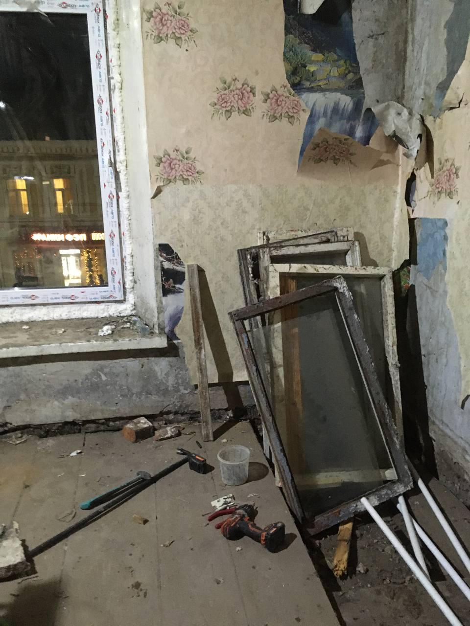 Владимирский мастер на все руки Сергей Кипер осуществил свою мечту: теперь он живет в самом центре города в лофт-квартире. Самостоятельная «настройка» отопления, канализации и водопровода — во сколько обошелся «ремонт по наитию»?