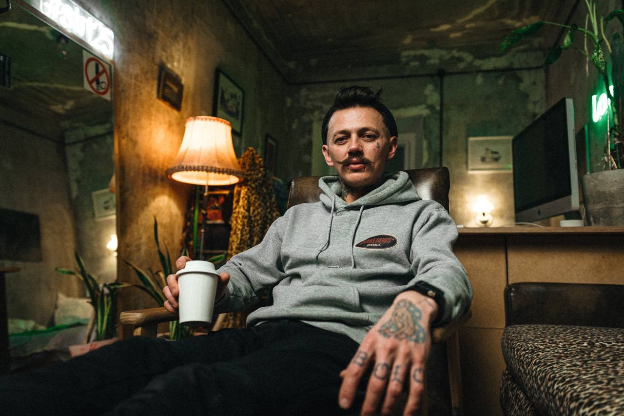 Владимирский мастер на все руки Сергей Кипер осуществил свою мечту: теперь он живет в самом центре города в лофт-квартире. Самостоятельная «настройка» отопления, канализации и водопровода — во сколько обошелся «ремонт по наитию»?