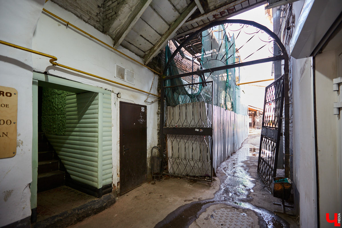 Владимирский мастер на все руки Сергей Кипер осуществил свою мечту: теперь он живет в самом центре города в лофт-квартире. Самостоятельная «настройка» отопления, канализации и водопровода — во сколько обошелся «ремонт по наитию»?