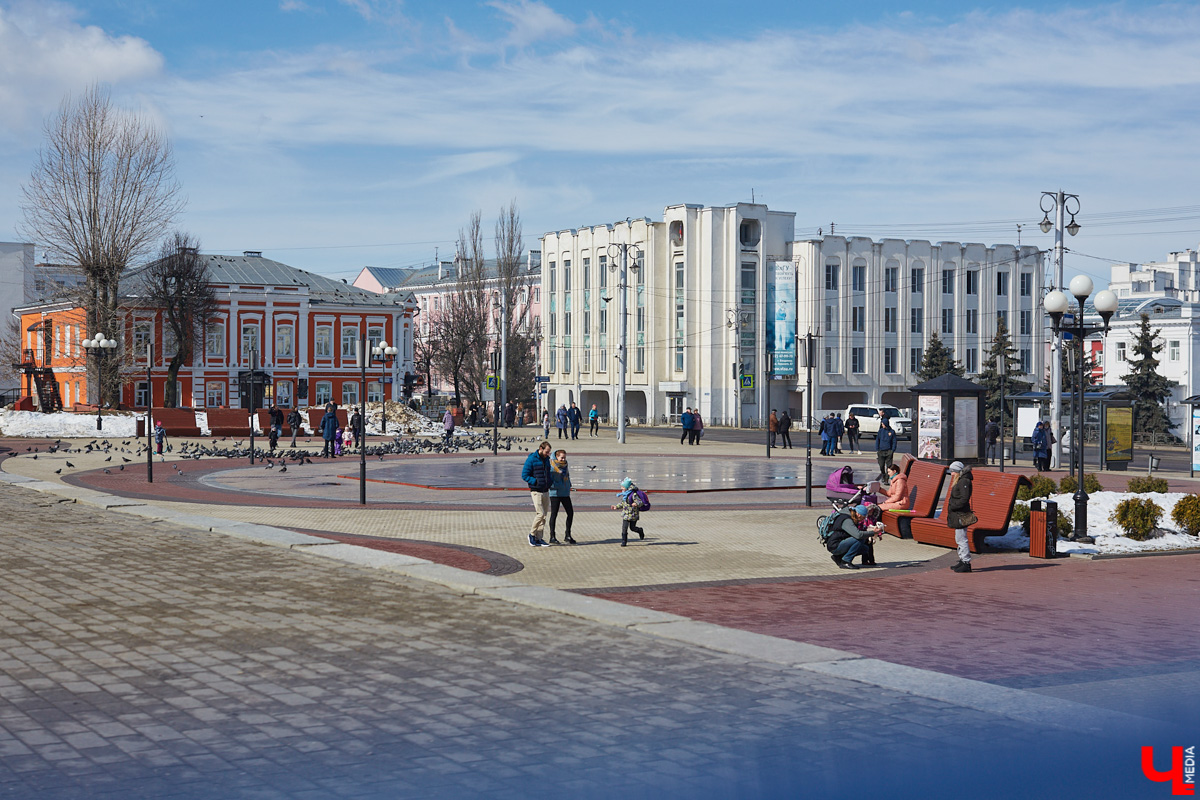 Только мы обрадовались летним температурам, посыпались на улицы, впопыхах схватив кто солнечные очки, а кто даже крем для загара, так нате вам, пожалуйста, рекордная апрельская жара на этой неделе пойдет на спад.