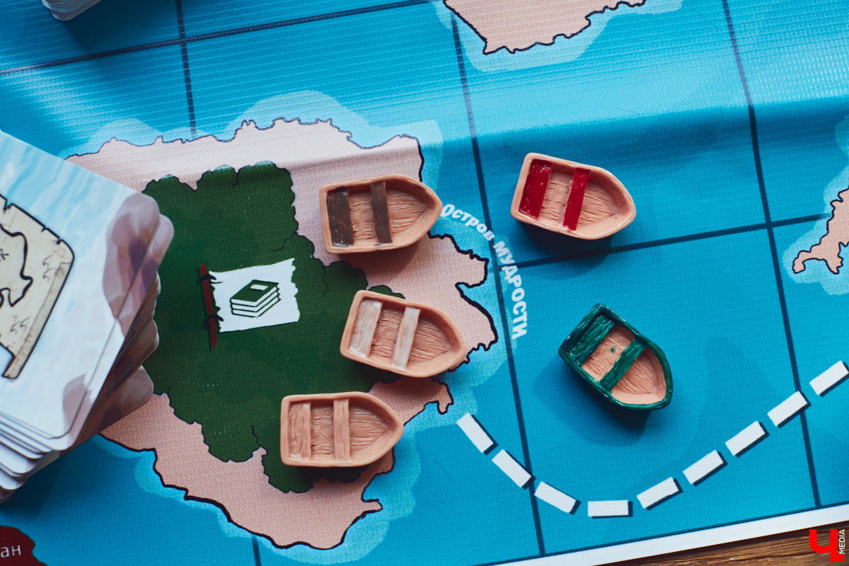 Настолки - это не всегда просто приятный досуг. Бывают еще и трансформационные игры. Участвуя в них, люди прорабатывают свои внутренние проблемы. Как это происходит, объяснила психолог Мария Точина.