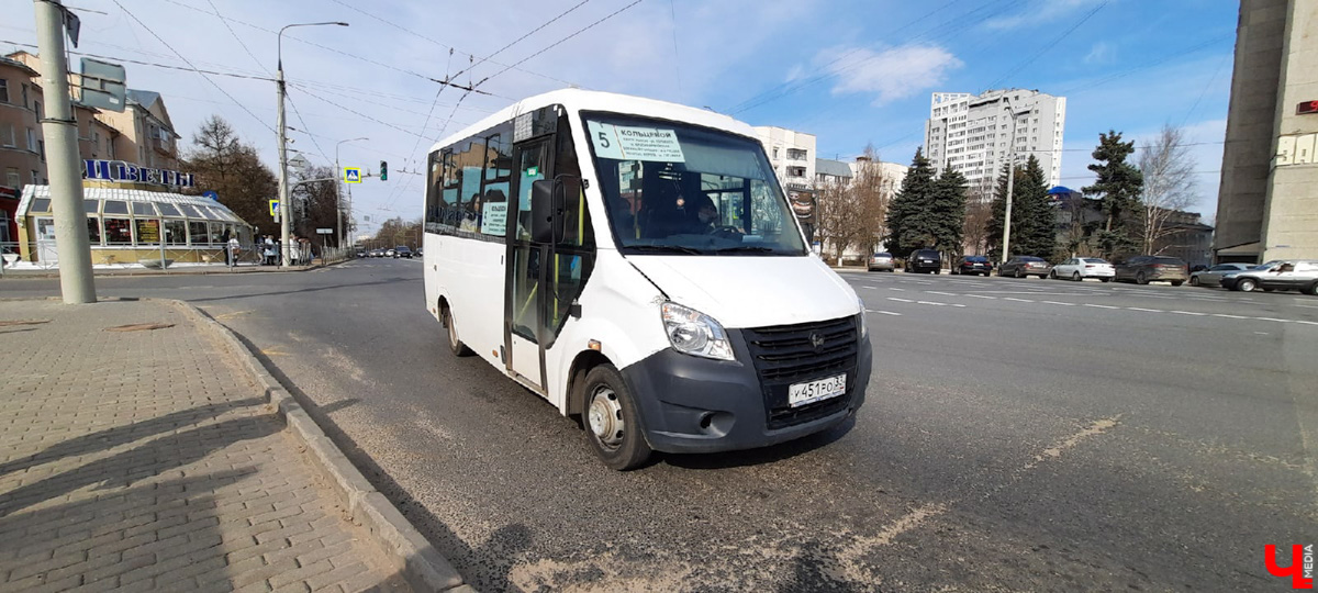 Утро понедельника могло быть очень хмурым. АДМ, перевозчик, отвечающий за 15 маршрутов, грозился резко свернуть работу. Но транспорт все же вышел. Мы порадовались, а заодно оценили качество автобусов в нашем городе.