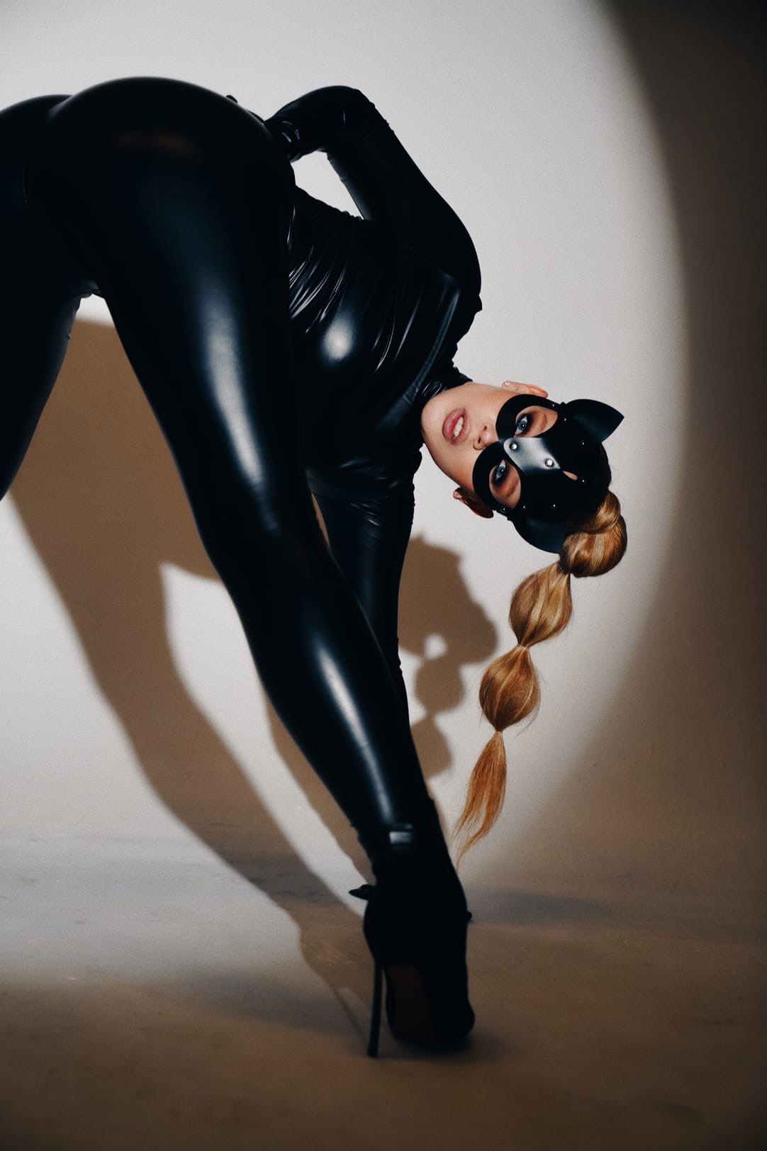 Каждая девочка немного супергерой. Почему? Листайте подборку вдохновляющих образов от жительниц Владимира и все поймете.