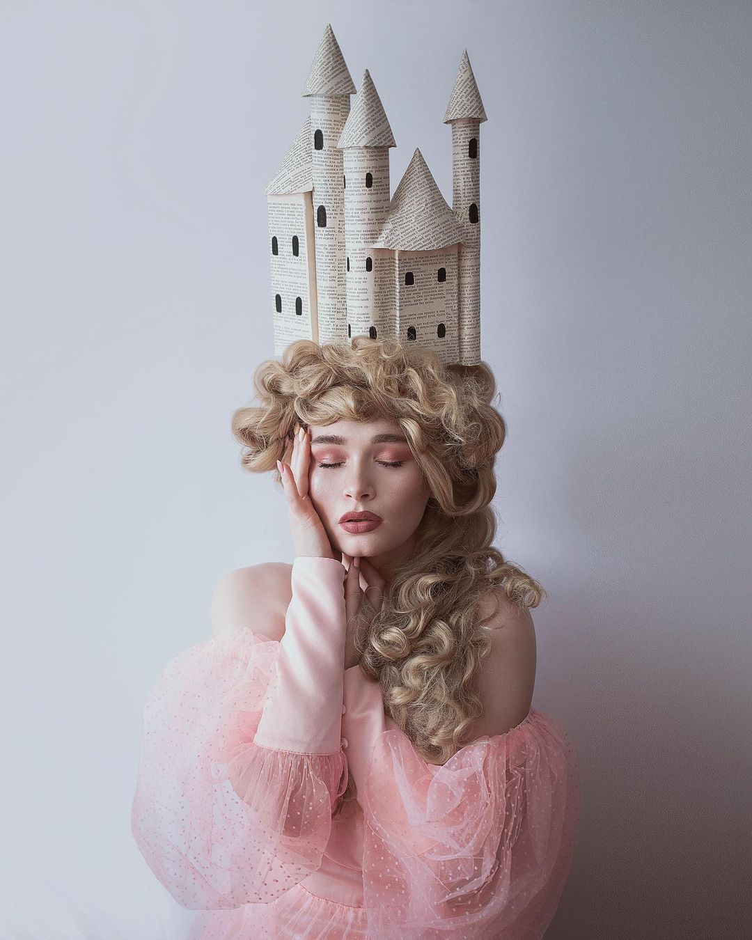 Каждая девочка немного супергерой. Почему? Листайте подборку вдохновляющих образов от жительниц Владимира и все поймете.