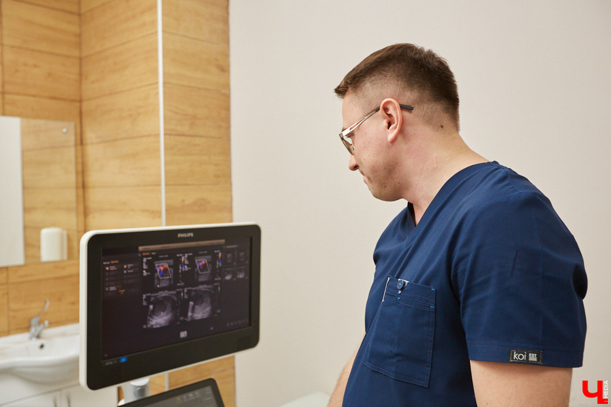 Сергей Голяков — врач широкого профиля. Гинеколог, онколог, маммолог — он каждый день сталкивается с разными пациентами и страшными для многих диагнозами. Где верная профилактика, а где стереотипы и мифы, разбирался «Ключ-Медиа».