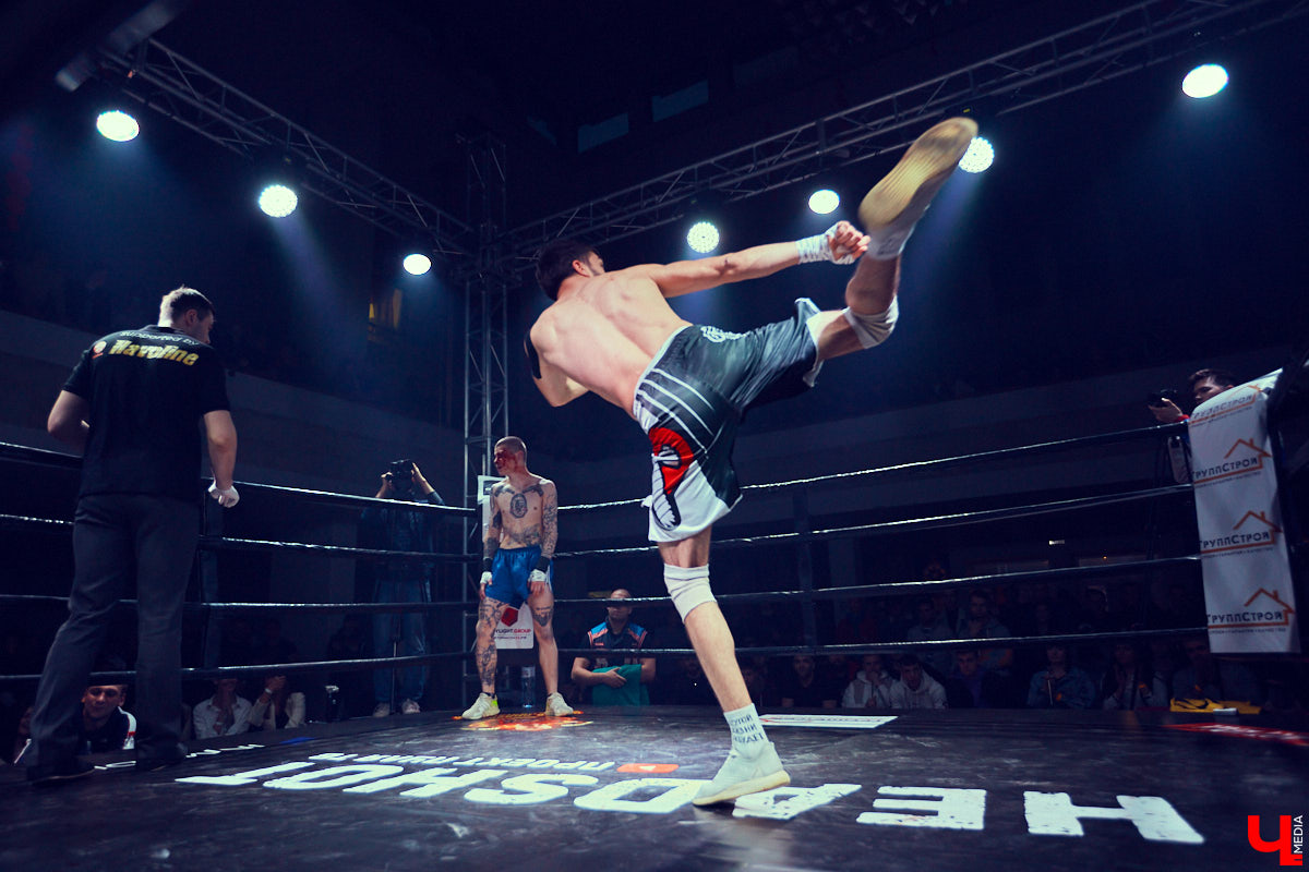 Владимирские ютуберы «ПуляTV» снова устроили жаркое шоу по прежним правилам, но в новом оформлении. Вливаемся в рабочую неделю с бесстрашными спортсменами, разбитыми лицами и, внезапно, Дашей Шигиной.