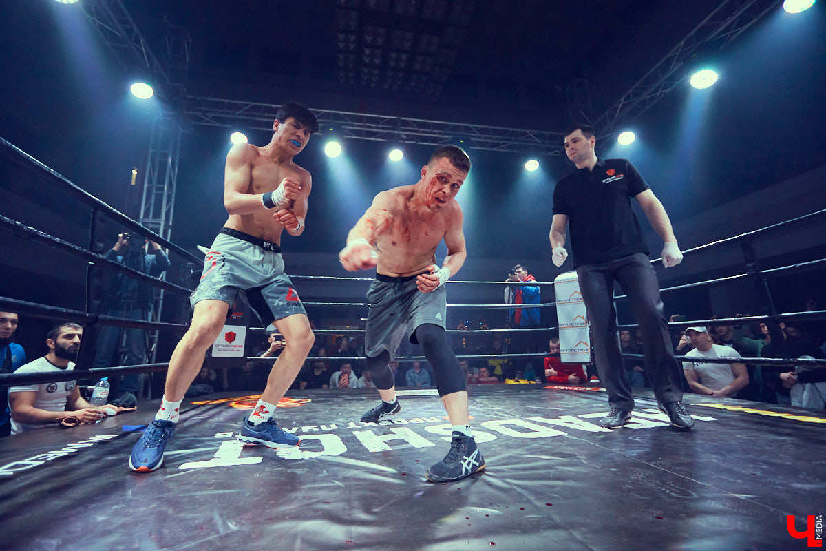 Владимирские ютуберы «ПуляTV» снова устроили жаркое шоу по прежним правилам, но в новом оформлении. Вливаемся в рабочую неделю с бесстрашными спортсменами, разбитыми лицами и, внезапно, Дашей Шигиной.