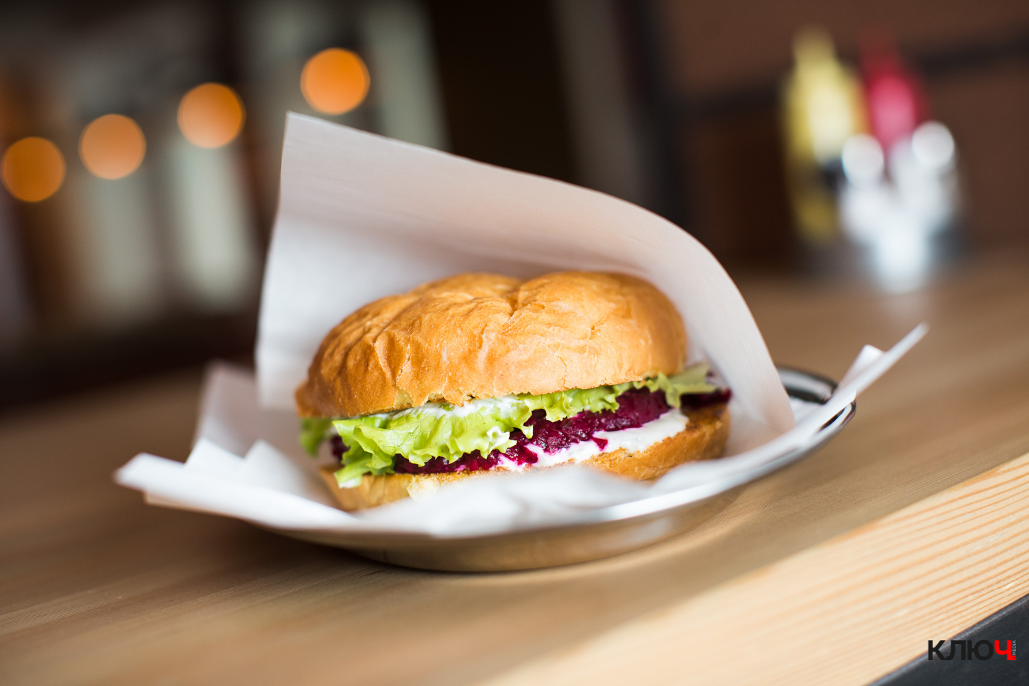 К сожалению, не все заведения общепита Владимира смогли остаться на плаву, пережив длительный запрет на работу 2020 года и уменьшение количества посетителей в 2021-м. Какие кафе навсегда закрыли свои двери?