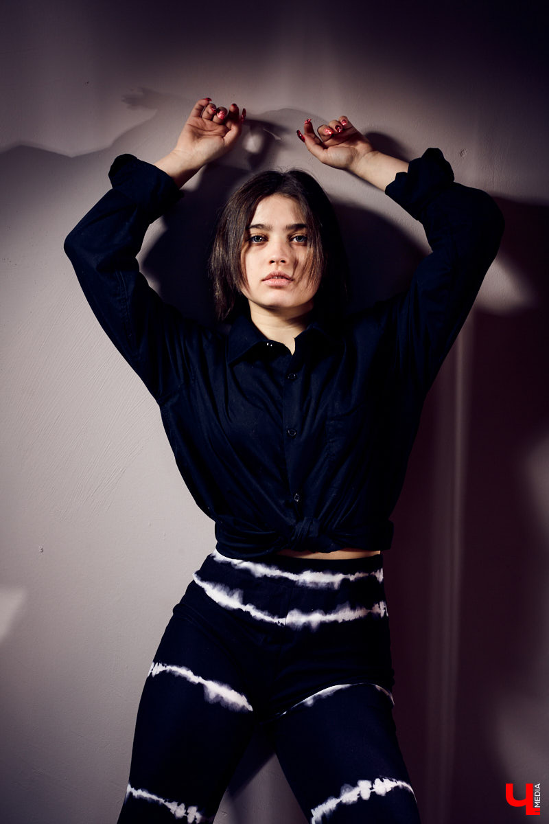 High heels — как образ жизни владимирского хореографа. Анастасия Егорова поведала нам о своей любви к высоким каблукам, эпатажным образам и участии в шоу «Танцы» на ТНТ.