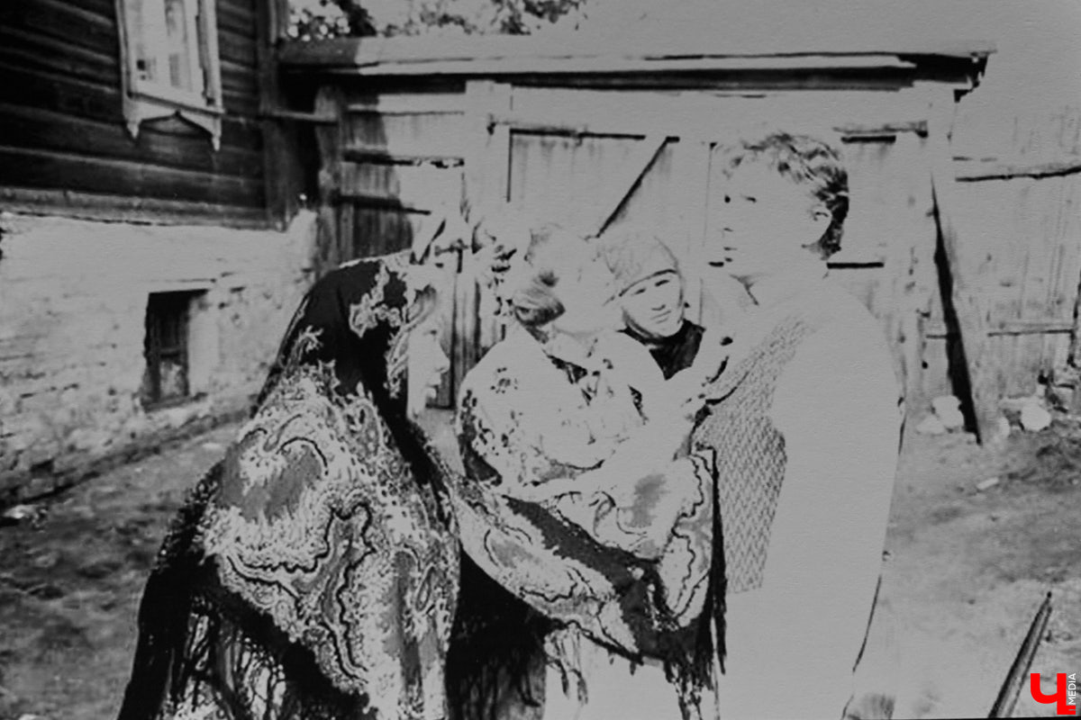 Семья Татьяны Давыдовой вот уже почти 100 лет владеет тем самым домом, где снимали фильм «Женитьба Бальзаминова». Они давно мечтали о создании киномузея, но сейчас решились и приглашают волонтеров поучаствовать в работах.