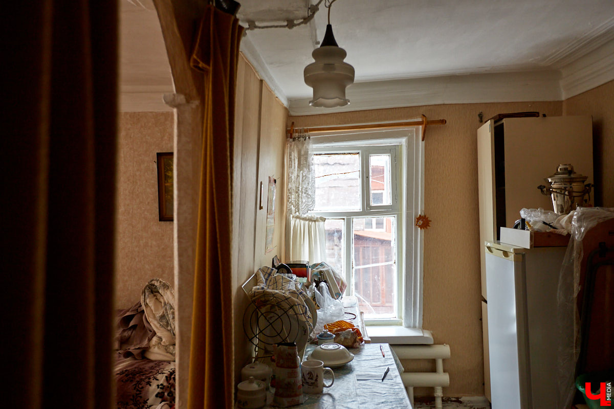 Семья Татьяны Давыдовой вот уже почти 100 лет владеет тем самым домом, где снимали фильм «Женитьба Бальзаминова». Они давно мечтали о создании киномузея, но сейчас решились и приглашают волонтеров поучаствовать в работах.