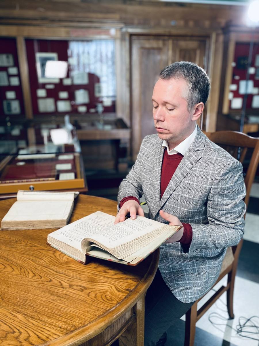 Проект «Имя. Символ 33» успешно живет третий сезон. Его авторы презентовали новый фильм, героем которого стал Тимофей Фёдорович Осиповский, создатель первого российского учебника математики.