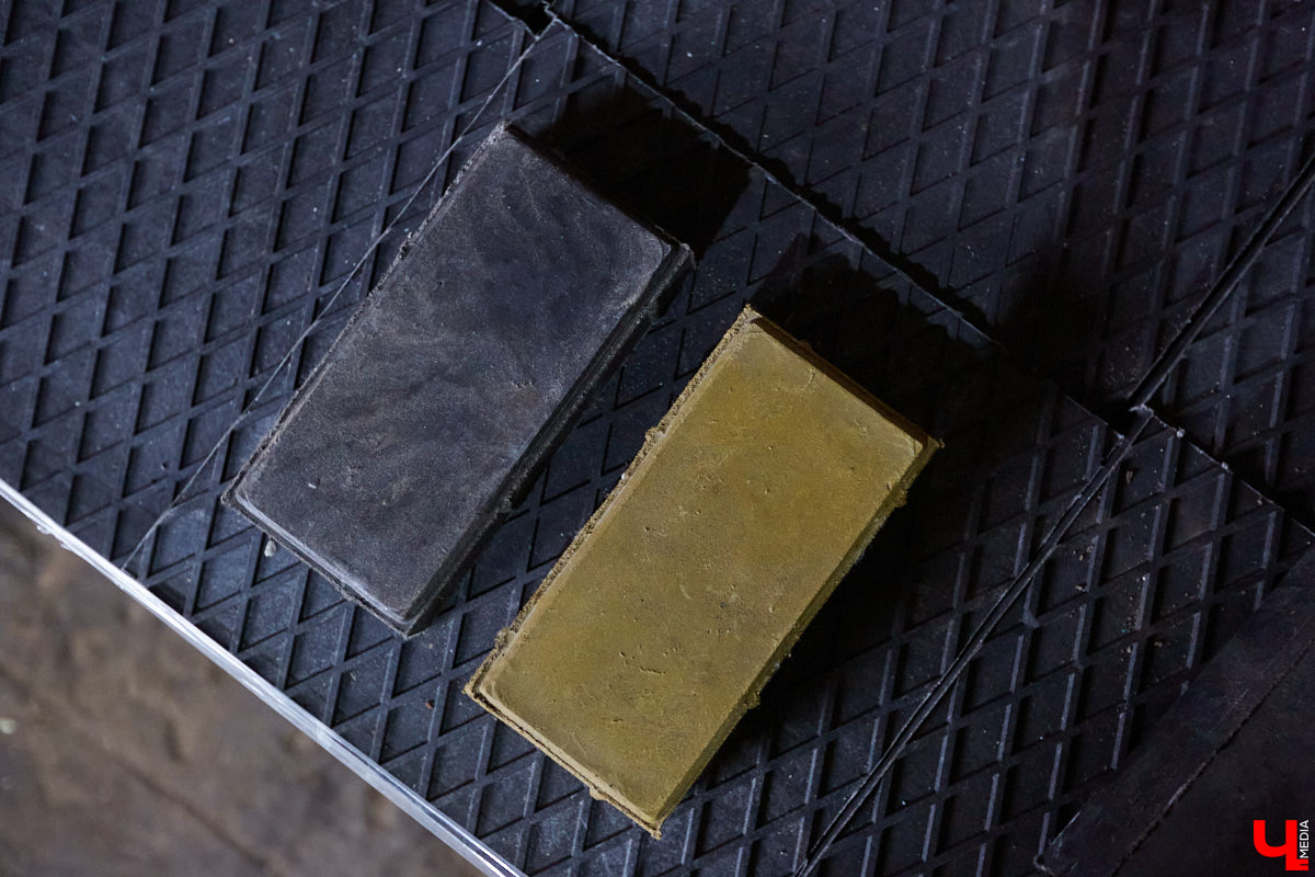 Как получается красивая мозаика из дробленого твердого пластика, зачем могут понадобиться 400-килограммовые кипы картона и что такое агломерат: «Ключ-Медиа» побывал на владимирской площадке, где мусор обретает вторую жизнь.