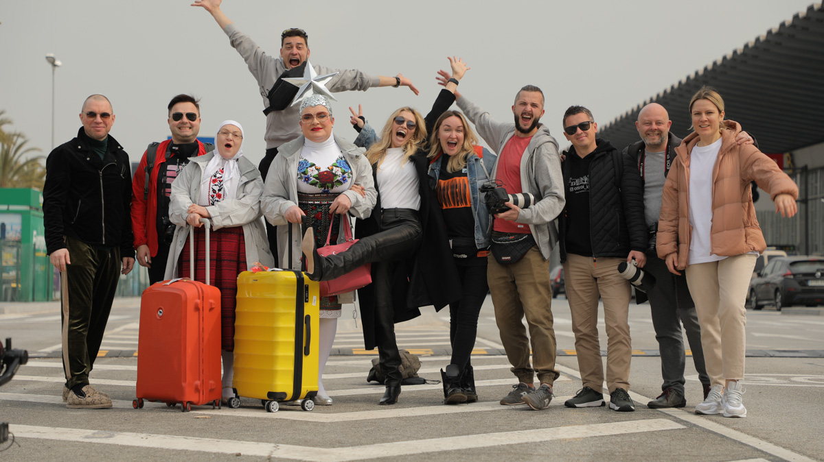 Владимирский фотограф Игорь Воробей давно «свой» в сфере туризма в Барселоне. Настолько, что когда популярная тревел-программа «Орел и Решка» решила снимать там один из выпусков юбилейного сезона со звездами первых величин, то они обратились за помощью именно к нему.