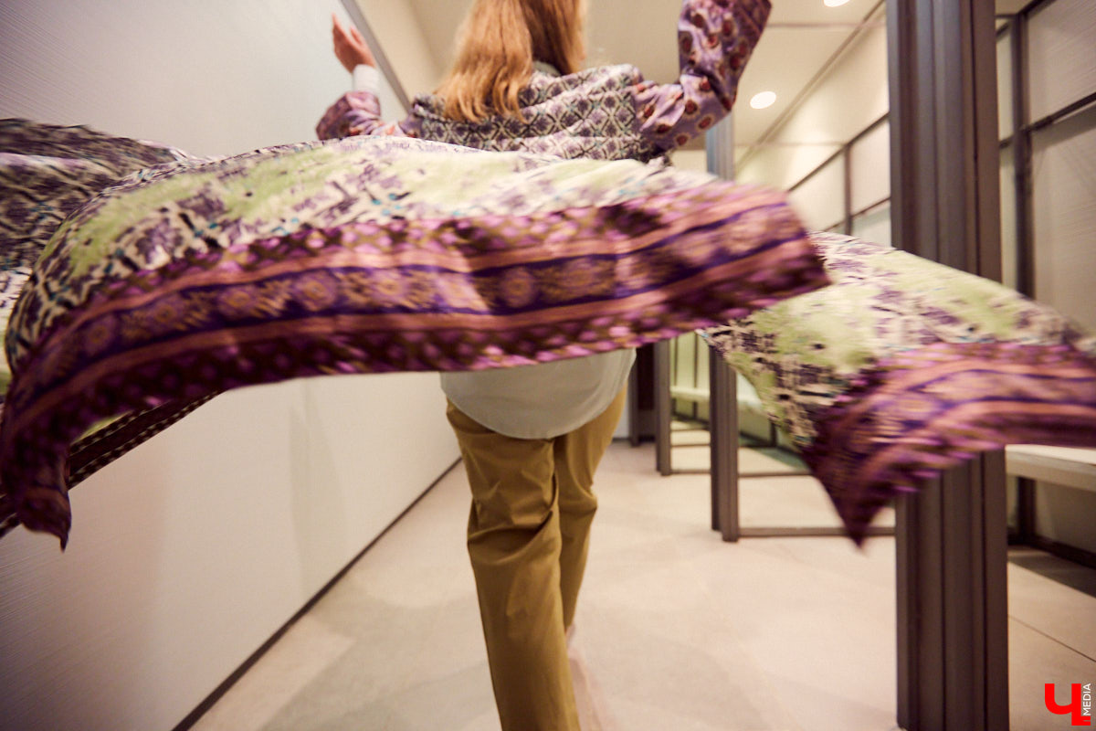 На дворе почти лето и самый разгар «Евровидения». Мы решили вдохновиться яркими образами Манижи и вместе со стилистом Александрой Креар поискать похожие наряды во владимирских магазинах.