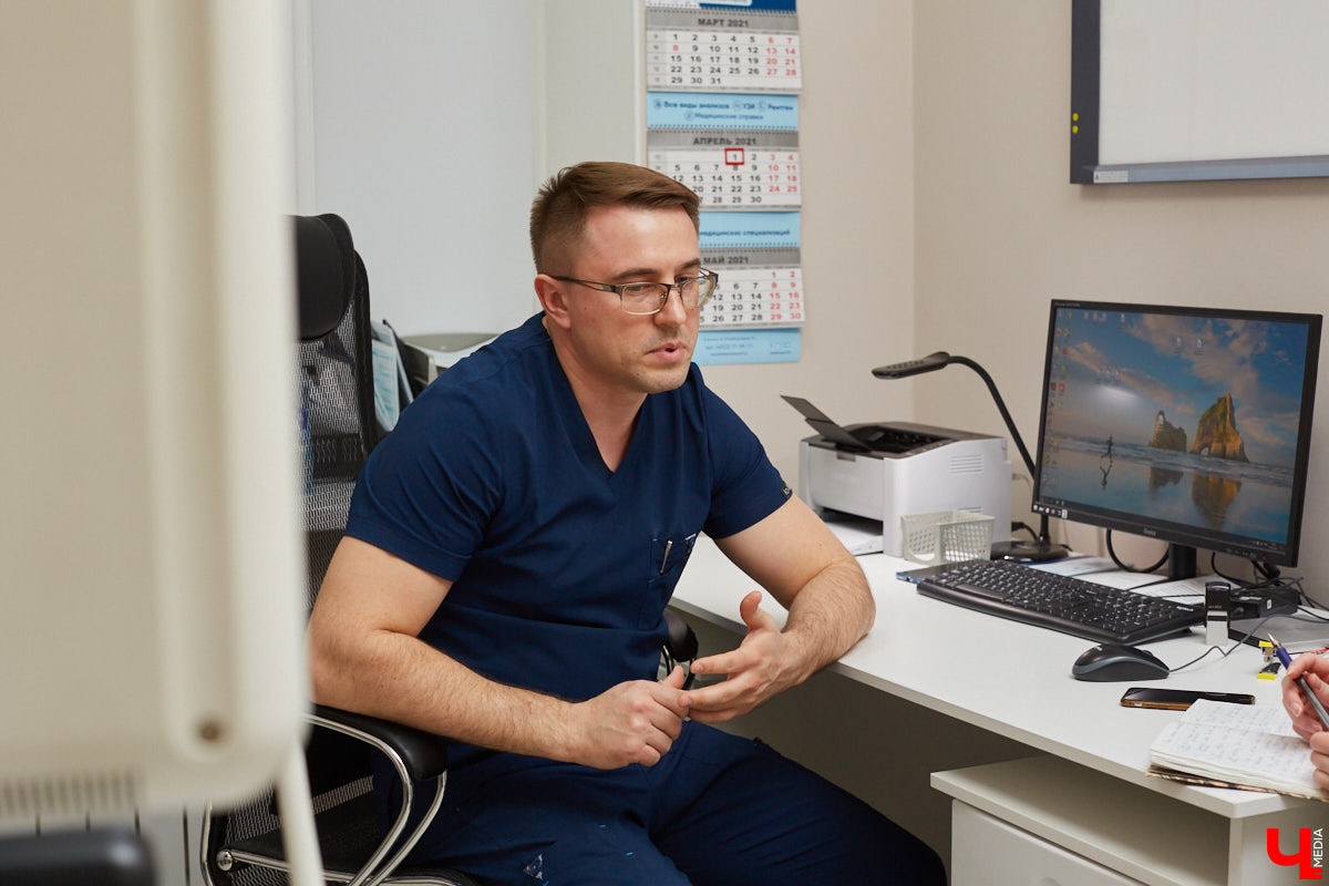 Использование менструальных чаш, вред от сексуального воздержания и флирт пациенток: все эти стереотипы «Ключ-Медиа» обсудил с врачом широкого профиля, гинекологом Сергеем Голяковым, задав ему несколько неудобных вопросов.