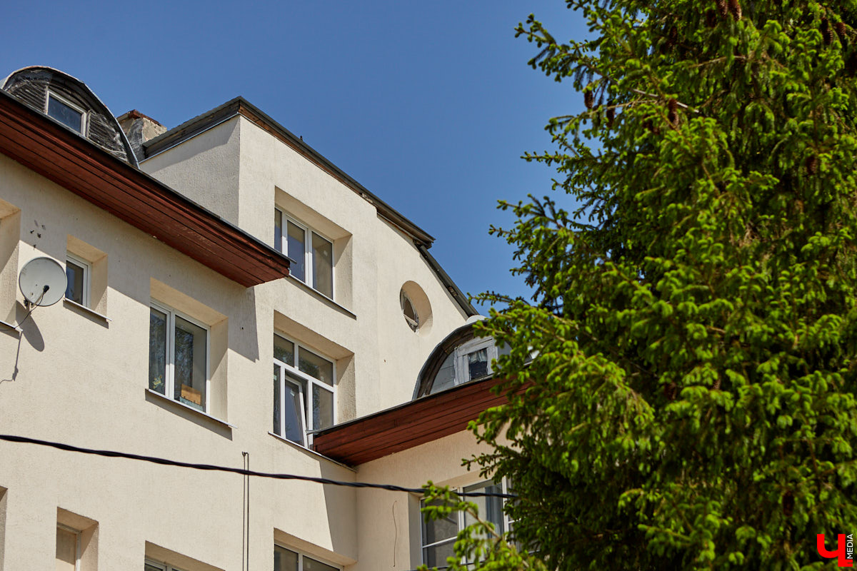 Особый подход к освещению, много стекла и геометрии: о конструктивизме как о стиле, формирующем систему нового быта, рассказала член Союза архитекторов России Людмила Басманова. А «Ключ-Медиа» собрал топ-7 местных зданий-примеров.