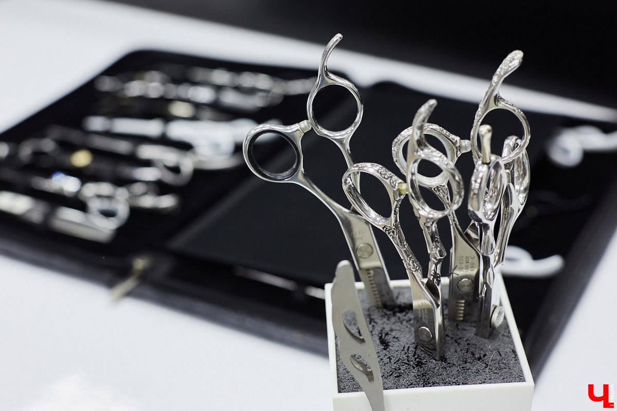 Какие связи помогут попасть в команду стилистов «Модного приговора»? На этот и другие вопросы подробно отвечает парикмахер Магир Джафаров.