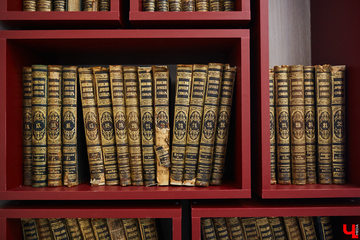 Библиотекари не те, кем кажутся. Изучаем удивительный мир владимирской Областной и все, что скрыто от обычных читателей.